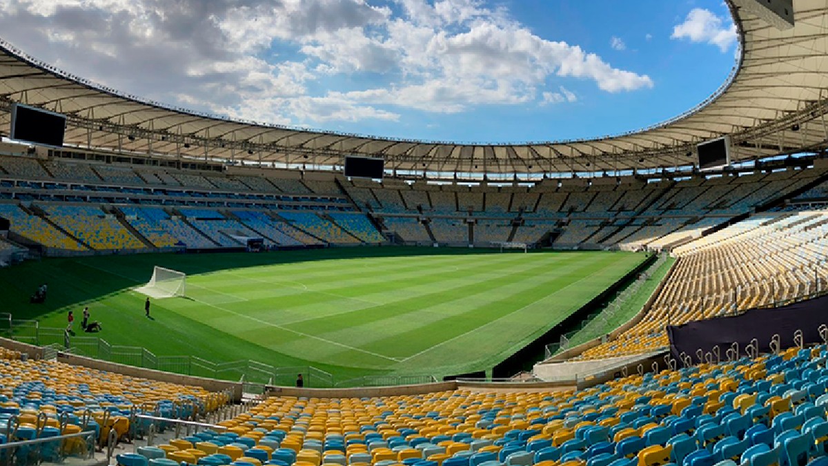 3- Estádio do Maracanã - Capacidade: 78.838. O Maracanã, é reconhecido como um dos estádios mais importantes da história do futebol brasileiro e mundial, sendo palco de acontecimentos marcantes como o milésimo gol de Pelé, finais do Campeonato Brasileiro, Copa Libertadores da América, do Mundial de Clubes da FIFA de 2000 e da Copa América de 2021 - (Foto: Reprodução/Site oficial do Maracanã)