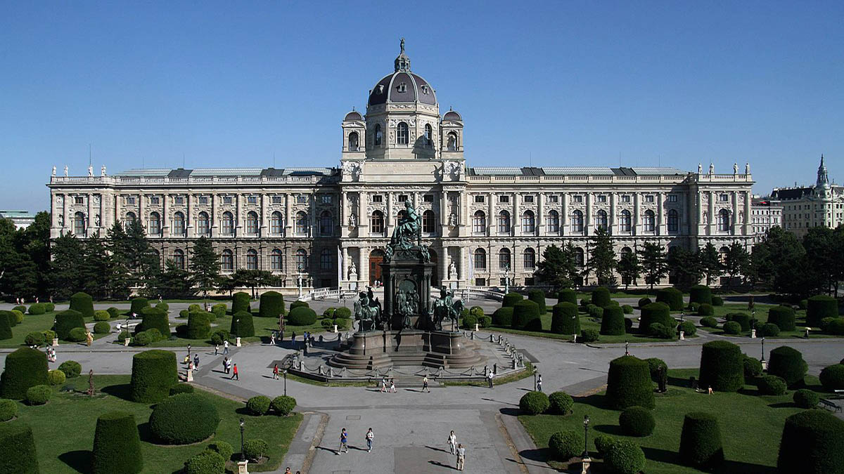 O Museu de História Natural foi construído no final do século 19 - Foto: Manfred Werner - Tsui/Wikimedia Commons
