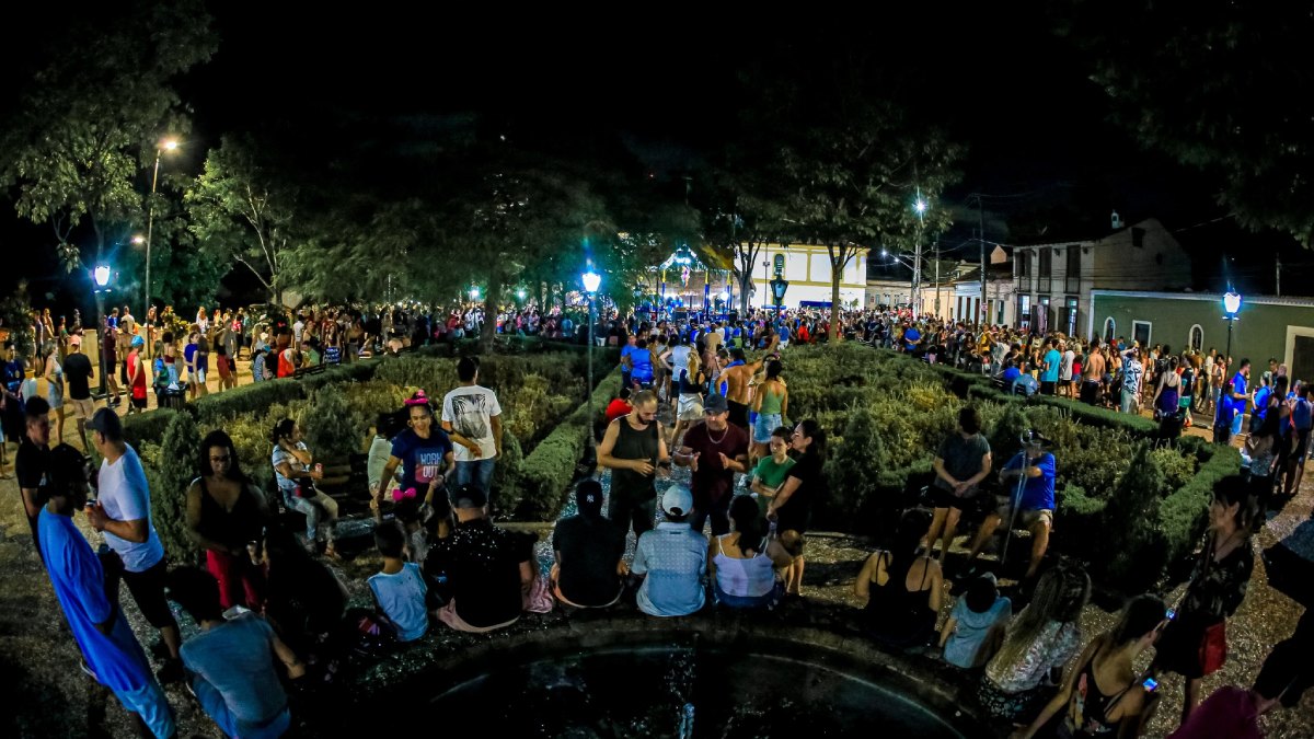 "Teremos cabeções de fantasmas, caveiras e tochas", disse o organizador do bloco Samba de Bumbo Grito da Noite. /Foto: Divulgação/Secom