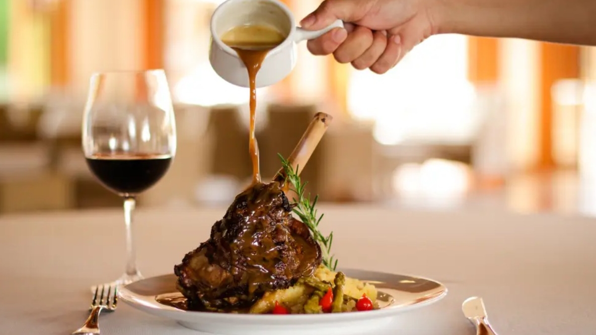 O restaurante e a estrutura do hotel também é um ponto muito elogiado pelos visitantes - (Divulgação)