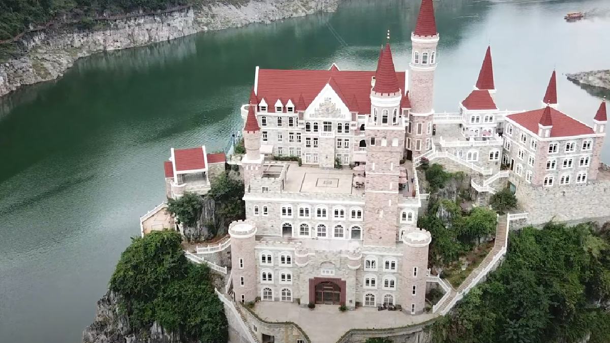 Algumas linhagens são tão grandes que conectam milhões de pessoas pelo mundo. Wang, Kim, Ali e Nguyen são exemplos de sobrenomes com raízes profundas na história.