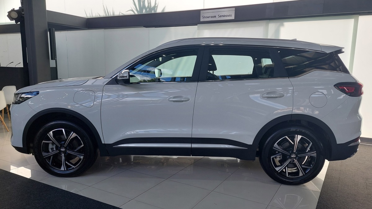 Tiggo 7 Pro Plug-in Hybrid tem 4,51 metros de comprimento, 1,86 metro de largura e 1,69 metro de altura. /Foto: Divulgação