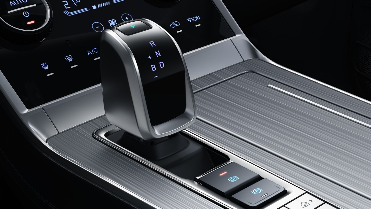 Câmbio é um DHT (Dedicated Hybrid Transmission), específico para modelos híbridos são 11 relações de marcha. /Foto: Divulgação