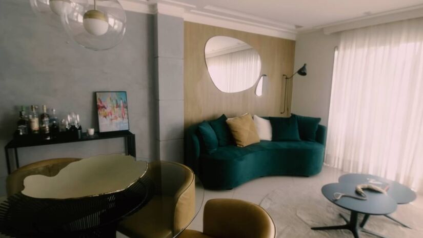 Vitória contou que escolheu o apartamento após pesquisar na internet, sem precisar visitar outros imóveis.