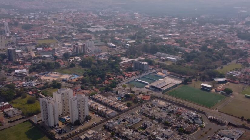 Atualmente, Paulínia é a nona cidade mais rica do Brasil e a primeira no estado de São Paulo. Seu PIB per capita é de R$ 457,5 mil, segundo dados do IBGE.