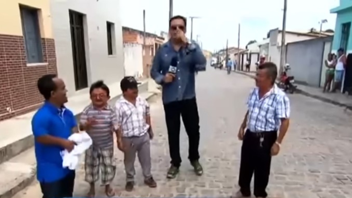 Itabaianinha ganhou fama como a "Cidade dos Anões" após chamar a atenção da mídia. Foto: Reprodução/Youtube/Domingo Show