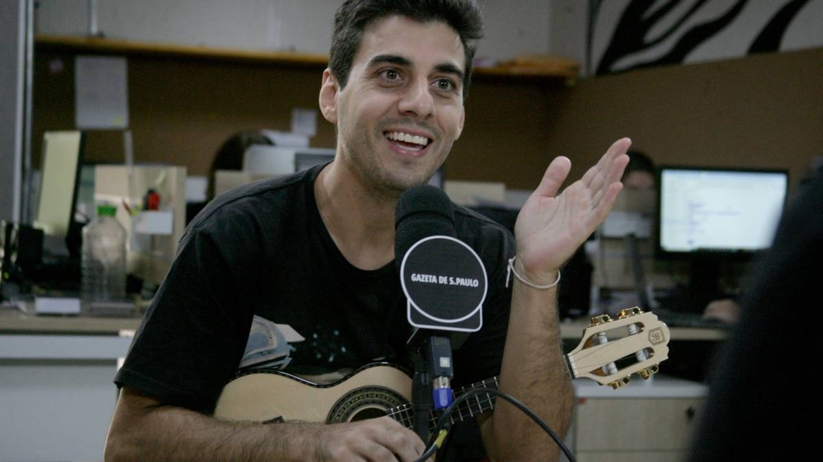 Fabio Brazza durante participação no podcast Direto da Gazeta/Thiago Neme/Gazeta de S. Paulo