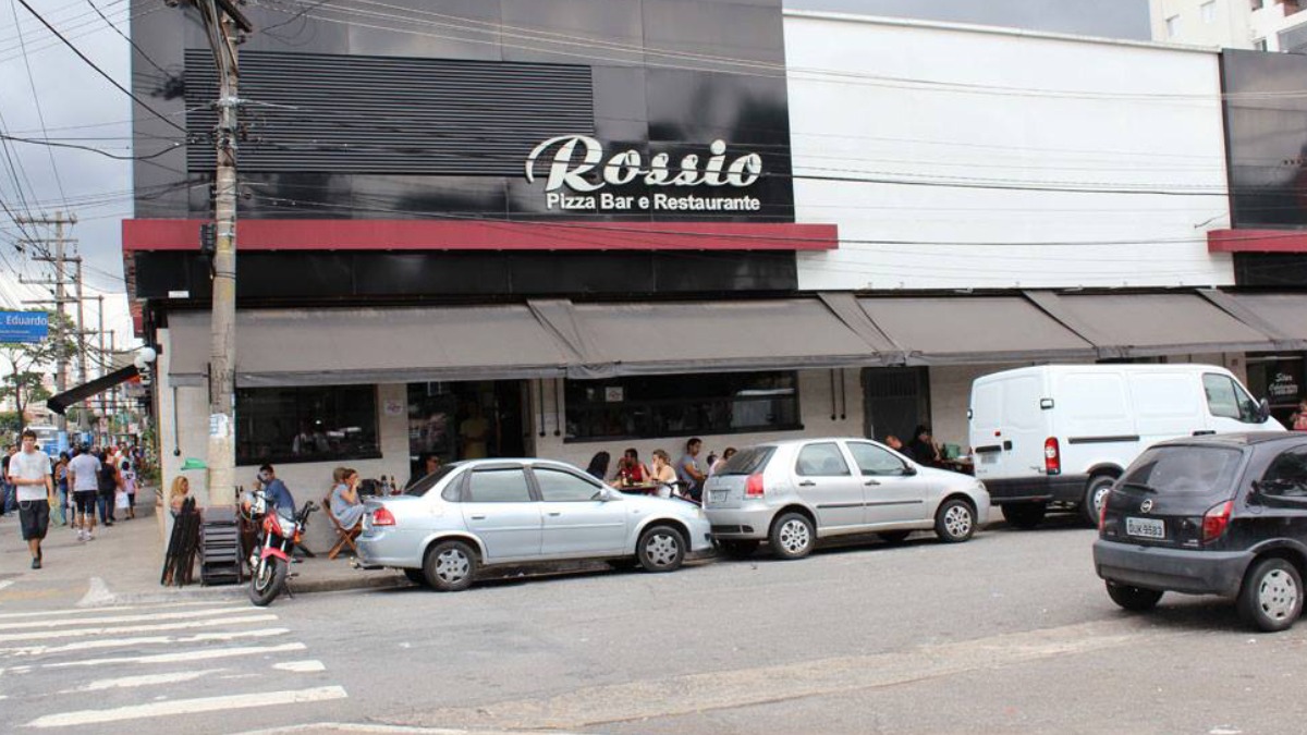 Antigo bar e empório passou a se chamar Rossio em 1969. Foto: Reprodução/Facebook