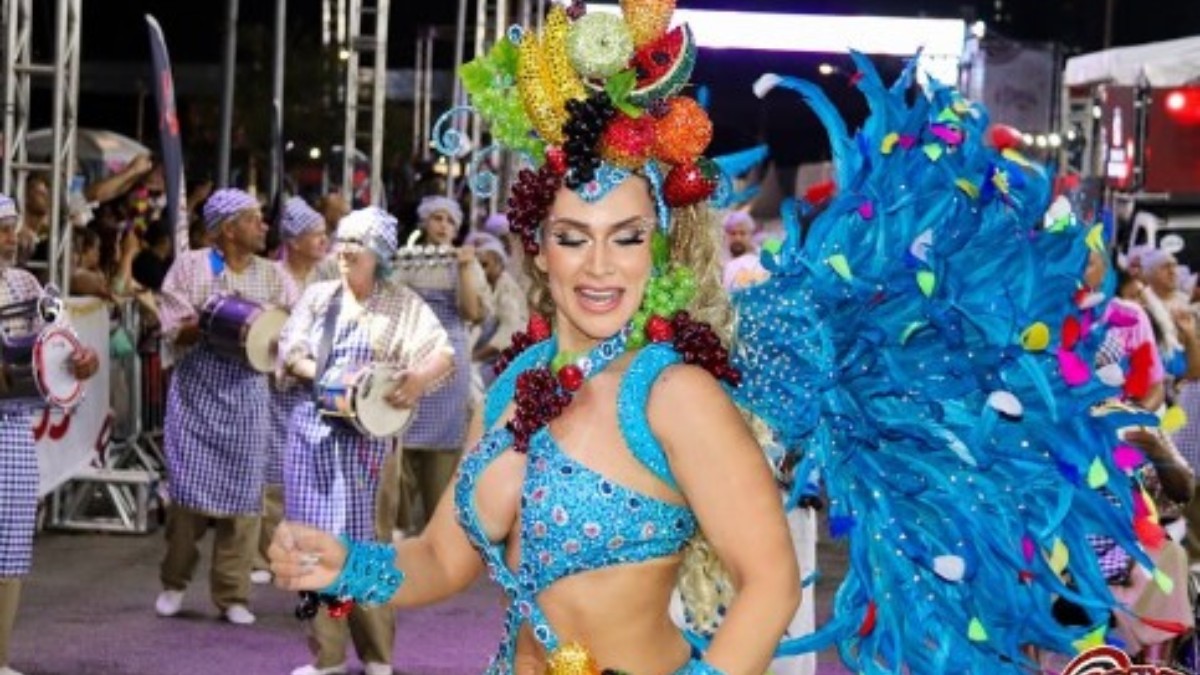Tema do desfile foi "Feira Livre". /Foto: Reprodução/Redes sociais