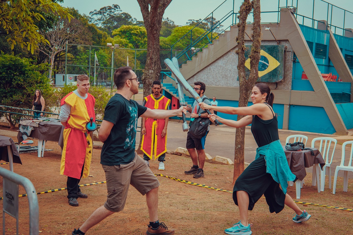 Atividade voltada para casais do Medieval Experience Brasil/Desirée Baptista/Divulgação