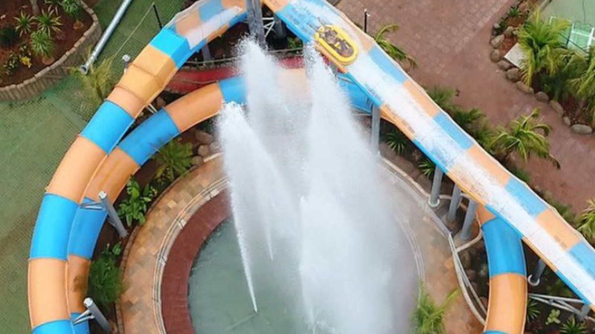 Seguindo as regras de segurança, adultos e crianças podem curtir juntos essa experiência refrescante e cheia de adrenalina. Foto: Divulgação/Thermas dos Laranjais