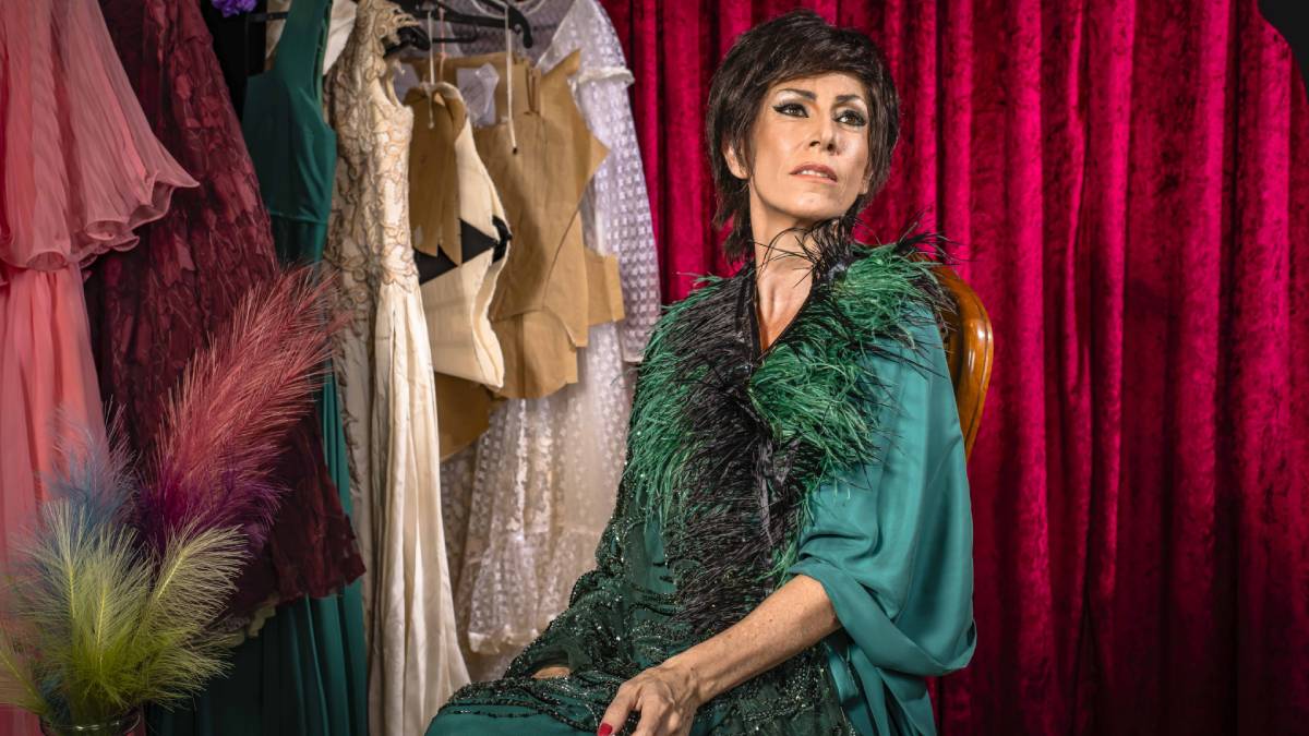 Além de Larissa Goes (Dolores Duran), Maria Clara Manesco (Marlene Dietrich), Neusa Romano (Maysa), Tatiana Toyota (Mercedes Sosa) e Leticia Mamede (swing). 