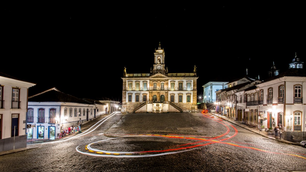 Outro ponto imperdível é o Museu da Inconfidência, localizado na icônica Praça Tiradentes. Foto: Wikimedia Commons