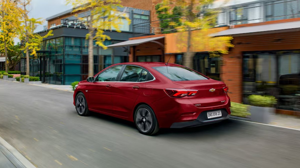 2º lugar: Chevrolet Onix Plus 1.0 (Foto: Divulgação/Chevrolet)