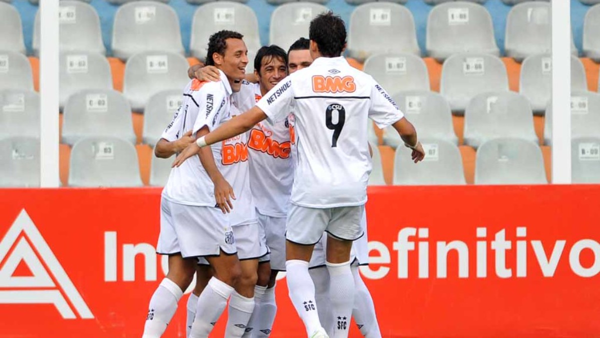 Com Neymar brilhando, o Santos venceu o Corinthians e conquistou o bicampeonato paulista em 2011. Foto: Divulgação/Santos FC