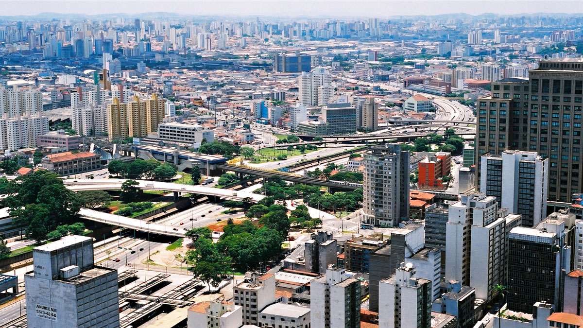 Na publicação, a entidade também revelou outras cidades carentes de beleza em outros países. O resultado foi um ranking das cidades mais feias de todo o planeta e inclui também metrópoles dos Estados Unidos e de alguns países da Europa - (Leandro Shimizu/USP Imagens)