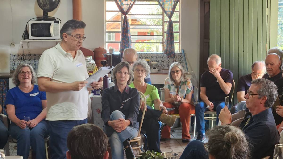 Enquanto vila não sai do papel, associação se mantém ativa com encontros, visitas e confraternizações. Foto: Divulgação