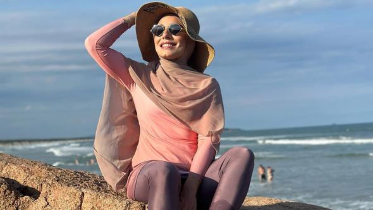 Muçulmanas usam o chamado burkini, roupa de banho que cobre todo o corpo (Foto: Reprodução/Instagram)