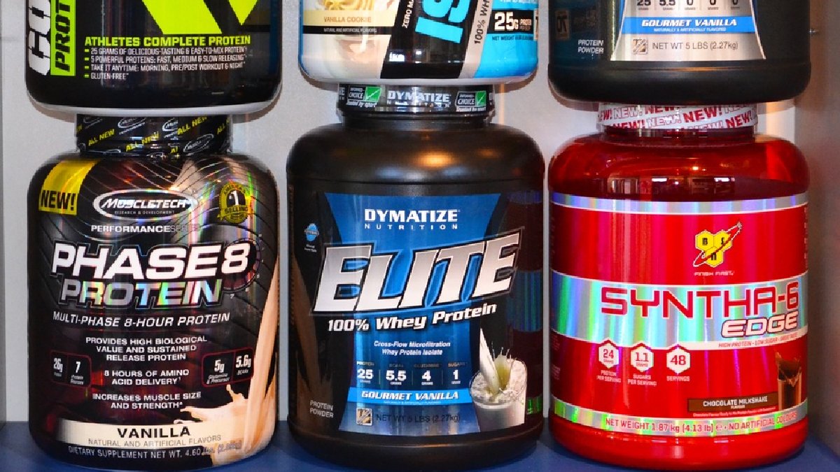 Whey em pó possui mais custo benefício, com R a R reais a cada 25g. Imagem: PxHere