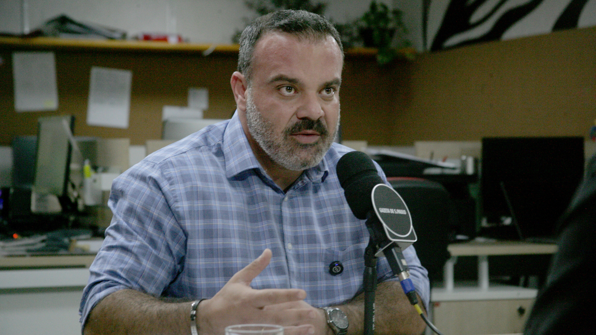 Célio Peixoto dos Santos, nasceu em Porto Feliz, em 6 de dezembro de 1987 e destacou em entrevista sua trajetória.