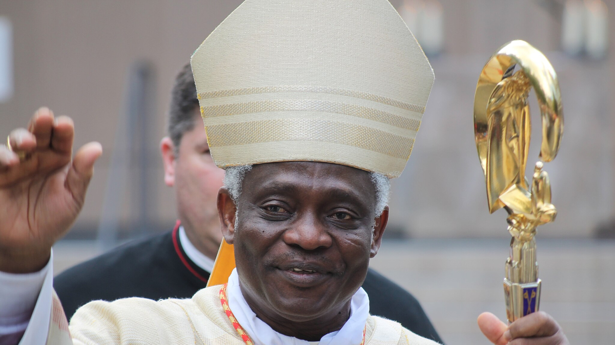 Cardeal Peter Kodwo Appiah Turkson, ganês, funcionário do Vaticano, 76 anos. Foto: Missmarple76/Wikimedia Commons