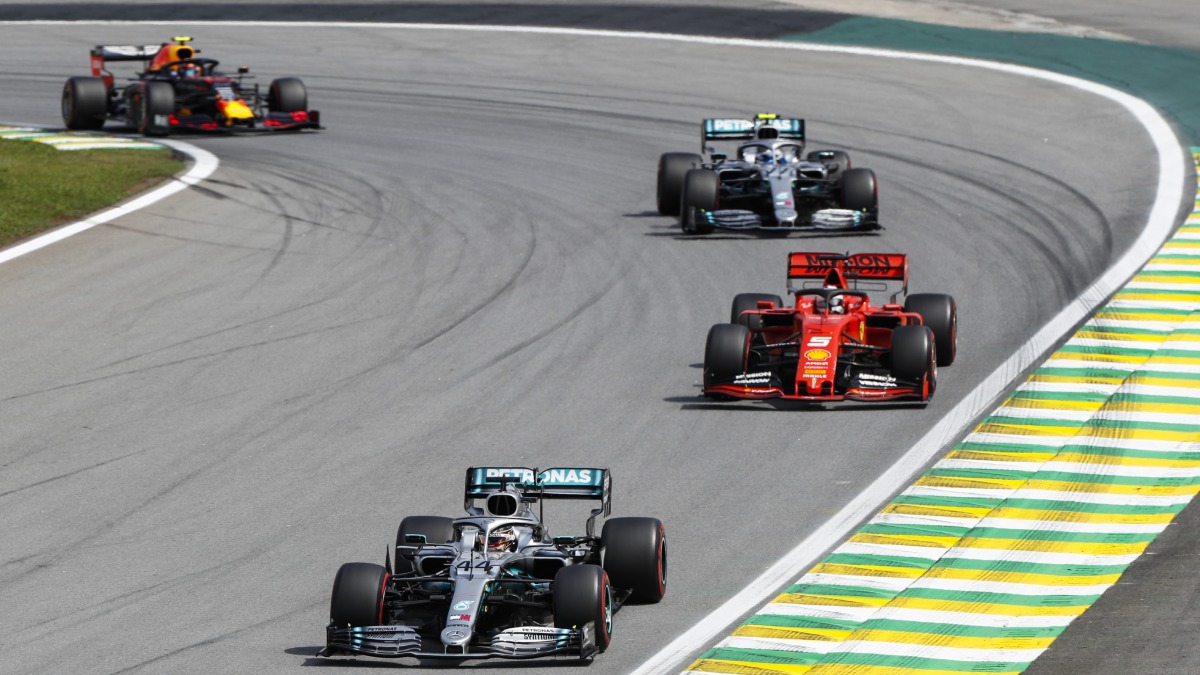 No Q1, todos os 20 pilotos vão à pista em busca de uma boa volta; os cinco mais lentos são eliminados ao fim dos 18 minutos iniciais. Foto: Divulgação/fotos públicas