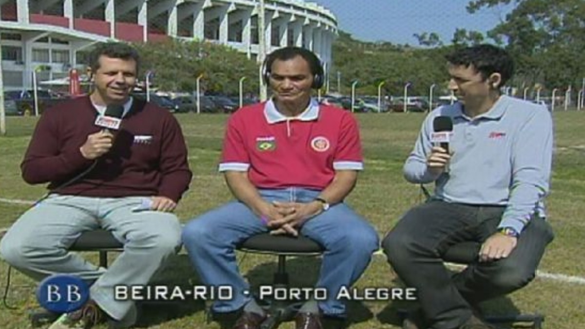 Manga encerrou sua longa e vitoriosa carreira no Equador, atuando pelo Barcelona de Guayaquil. Lá, sagrou-se campeão nacional em 1981 e aposentou-se em 1982, aos 45 anos. Foto: Reprodução/ESPN