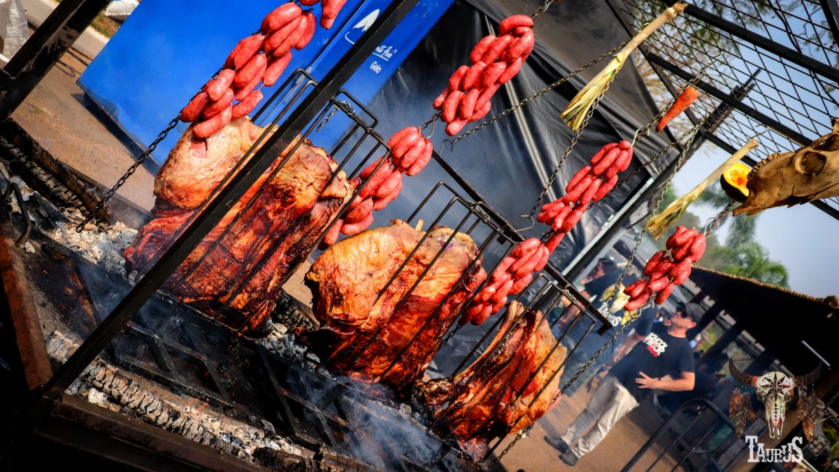 Evento oferecerá um cardápio diversificado, incluindo picanha, costela fogo de chão.