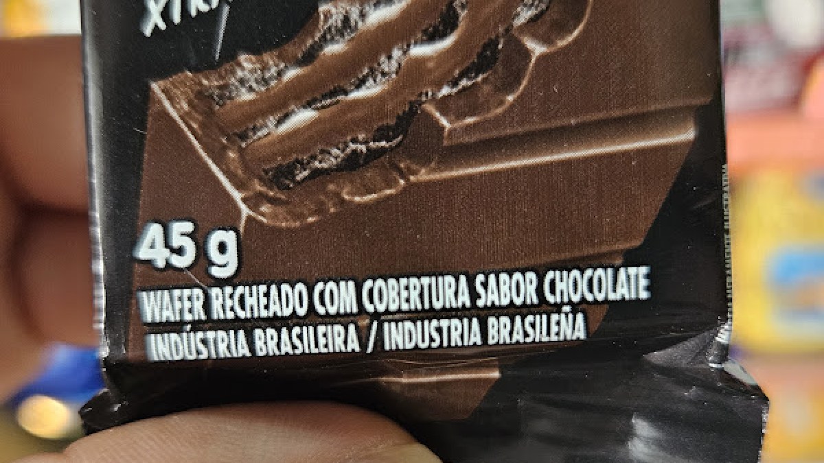 Marcas usam "sabor chocolate" para vender produtos que passam longe de ser chocolate. Imagem: Jenny Perossi/Gazeta de S. Paulo