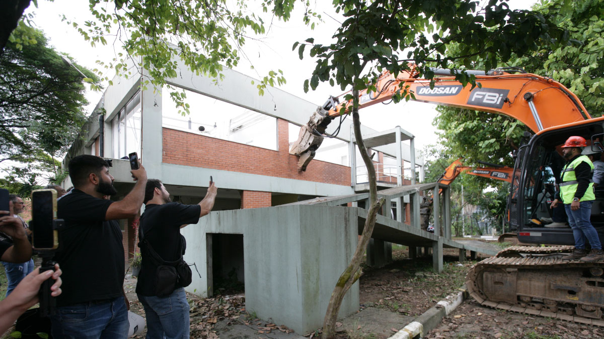 Início das obras de extensão do Metrô em Taboão da Serra, na região sudoeste da Grande São Paulo.