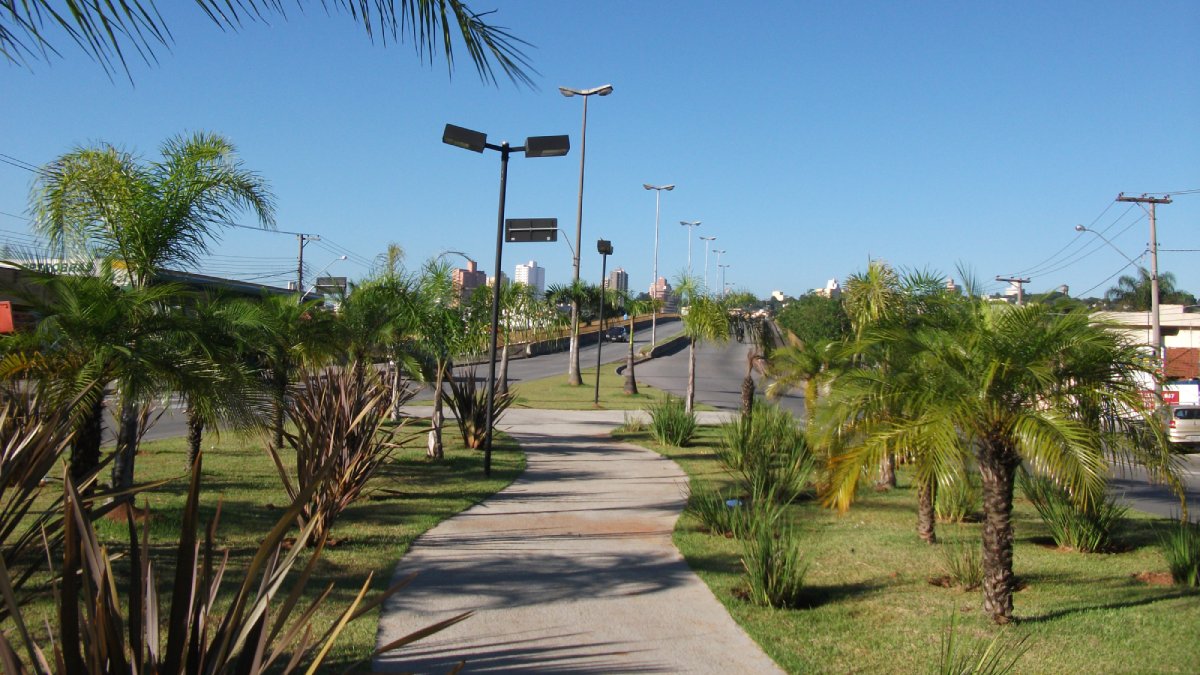 Itatiba, localizada no interior do estado de São Paulo, é acessível por diferentes meios de transporte, seja partindo da capital paulista ou de cidades próximas como Campinas. Foto: Wikimedia Commons