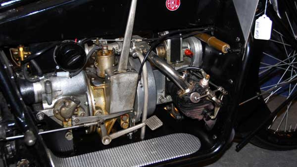 Corrente mal lubrificada prejudica todo o motor. Imagem: Jeff Dean/Wikimedia Commons