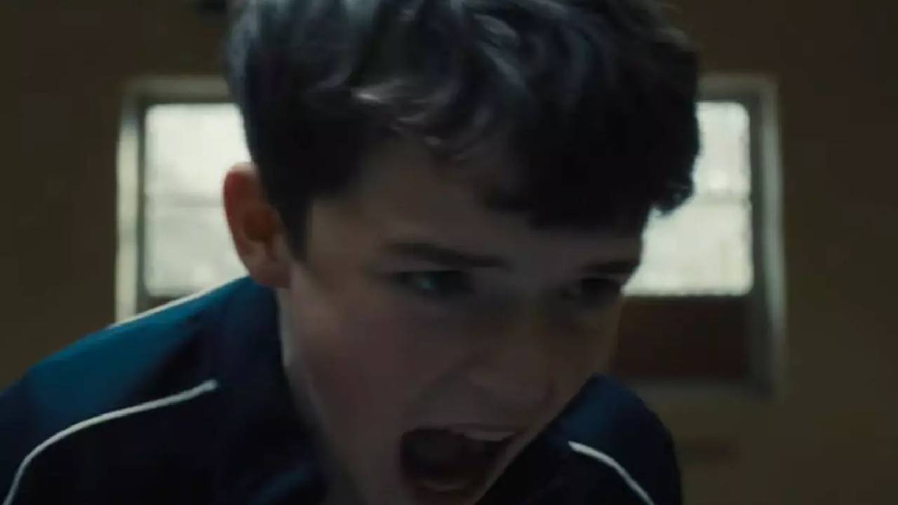 Série fala sobre bullying, as consequências de dinâmicas familiares nocivas e o universo adolescente. Foto: Reprodução/Netflix