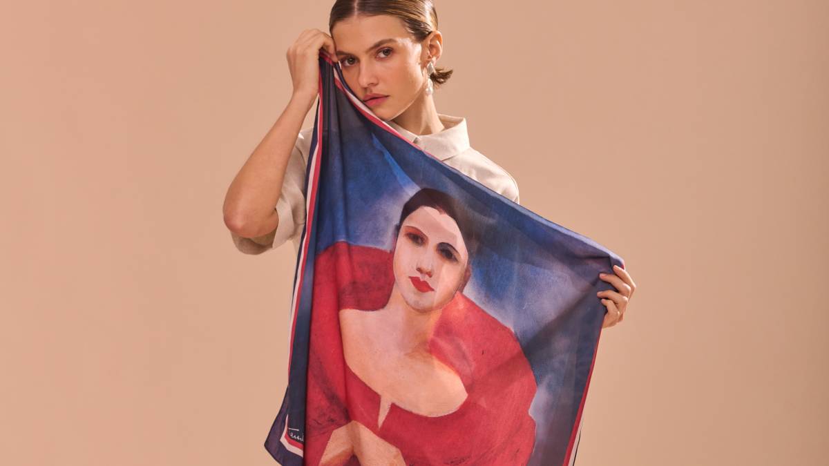 Marca brasileira Scarf Me acaba de anunciar o lançamento de uma coleção de lenços inspirada na obra de Tarsila do Amaral. Foto: Fingers/Divulgação