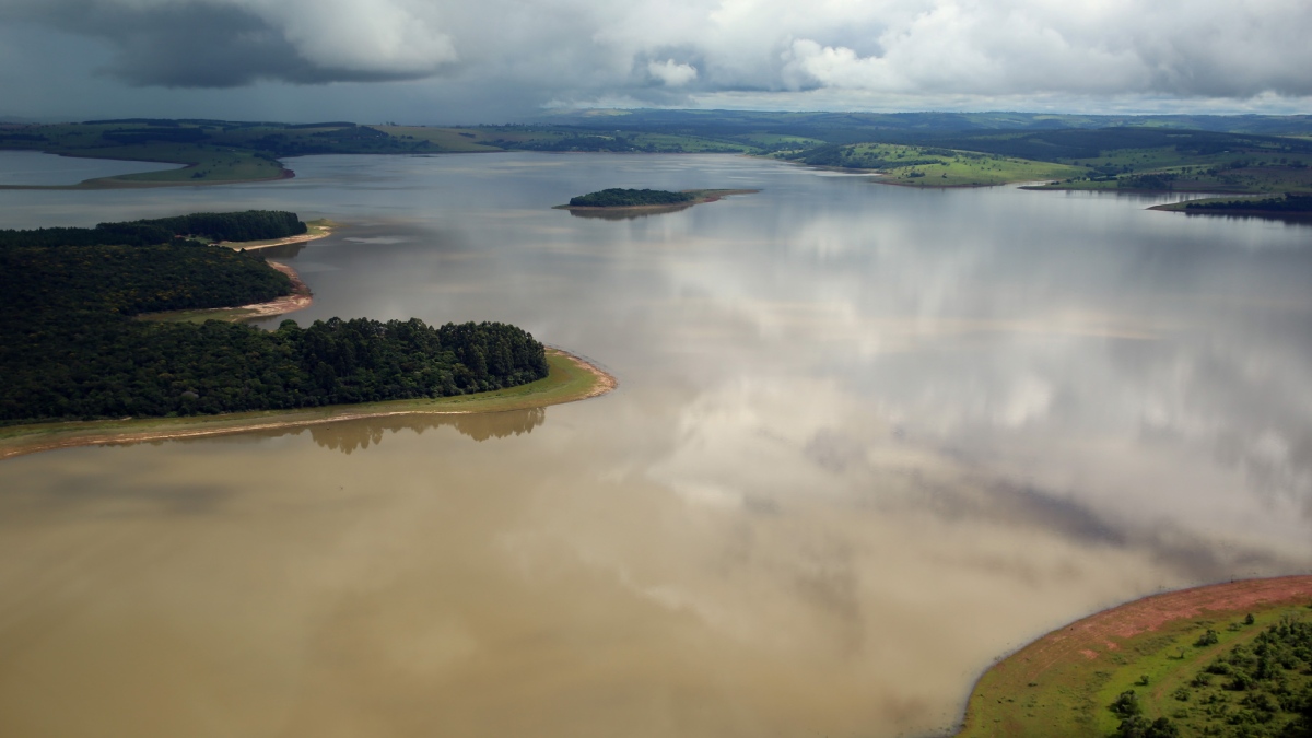 O local é ideal para esportes náuticos como windsurf e jet-ski, além de oferecer excelentes pontos de pesca. Foto: Raylton Alves - Agência Nacional de Águas e Saneamento Básico