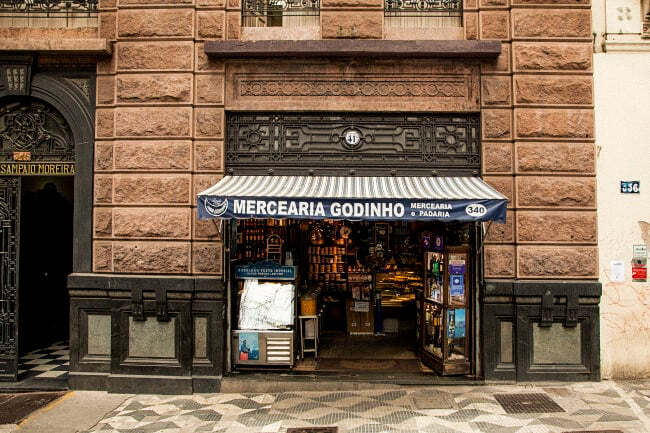 Mercearia Godinho está há mais de 100 anos na rua Líbero Badaró/Divulgação
