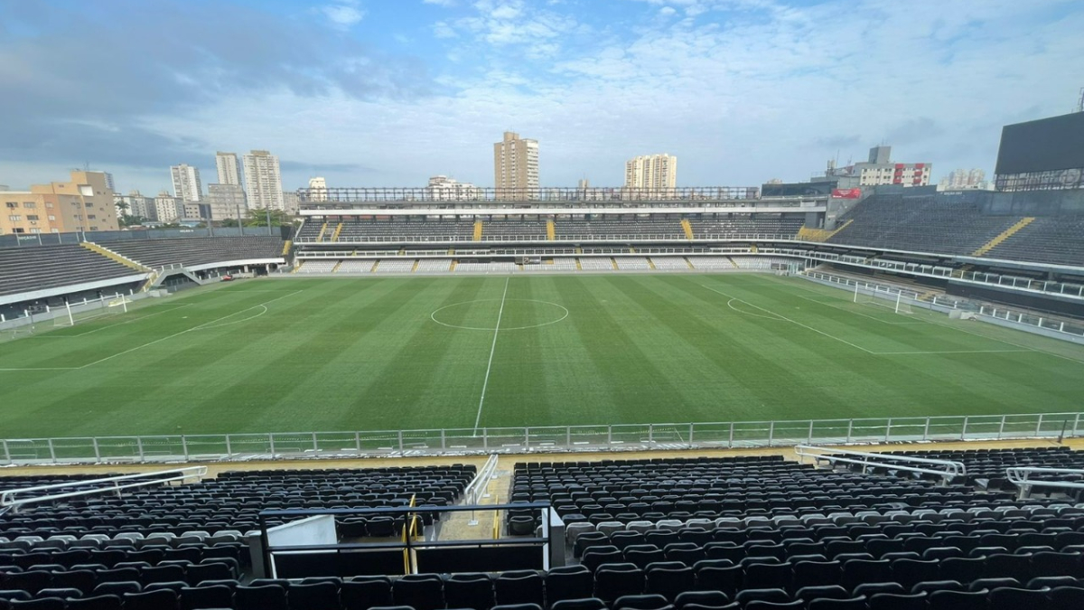 Vila Belmiro já foi palco de momentos históricos para o Santos e recebe seus fãs em dois tipos de passeios. /Foto: Fábio Maradei/Santos FC