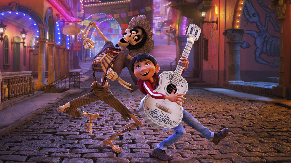 Viva - A vida é uma festa foi lançado em 2017 e também faz parte do Mundo Pixar. /Foto: Divulgação/Disney Pixar