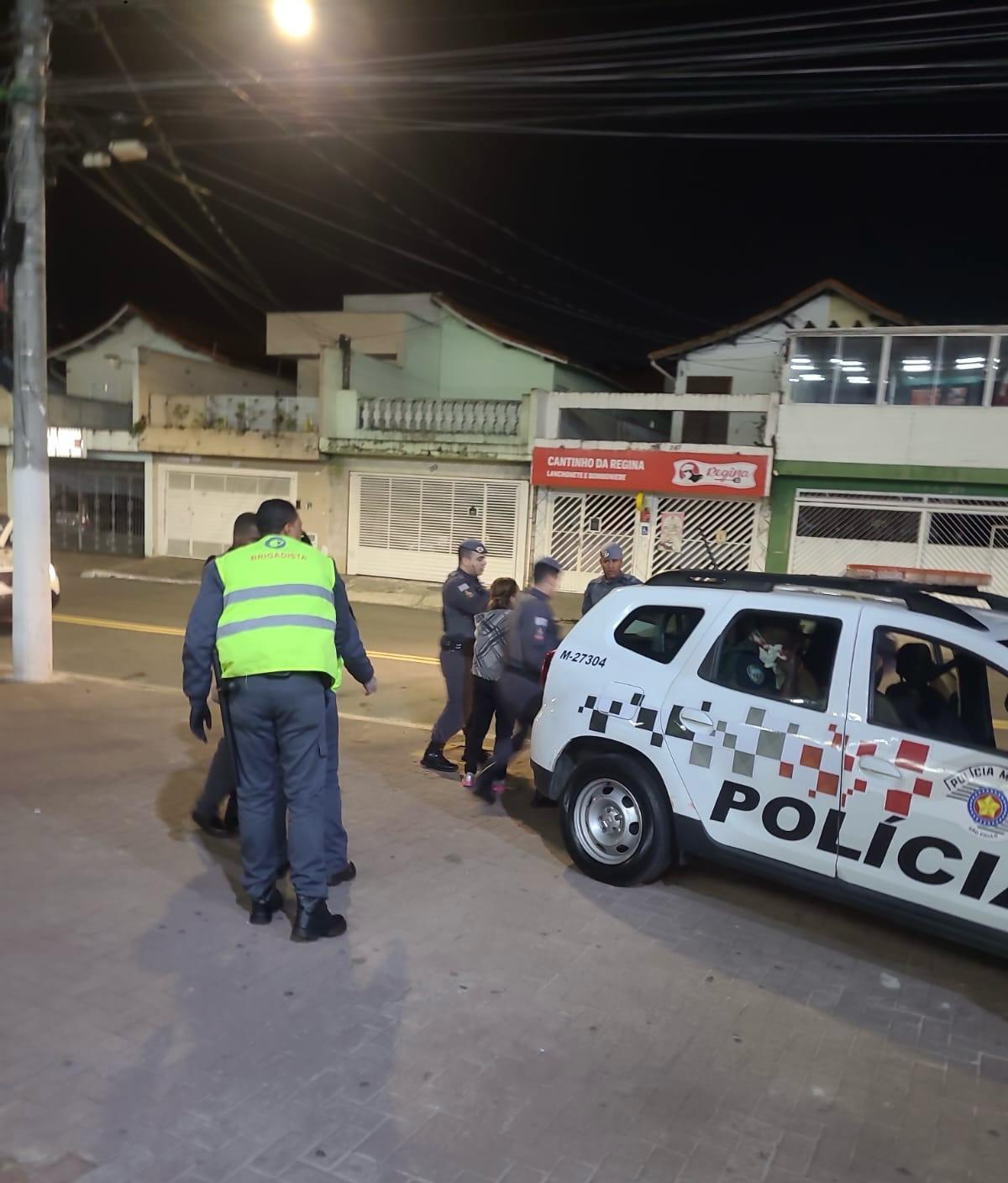 Tentativa de assalto ocorreu, por volta das 5h30 desta terça, em frente à estação Autódromo, da Linha 9-Esmeralda, na região de Interlagos.