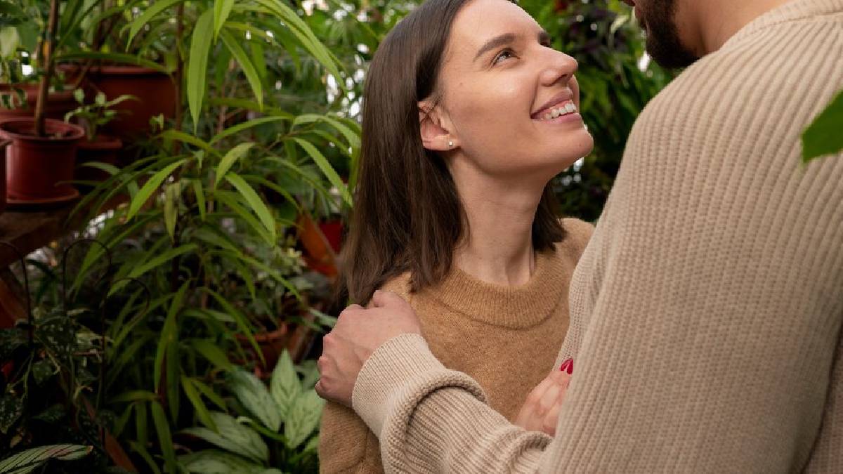 DADT: um modelo que prioriza a liberdade individual sem abrir mão do vínculo principal. Amor com limites bem definidos. Foto: Freepik