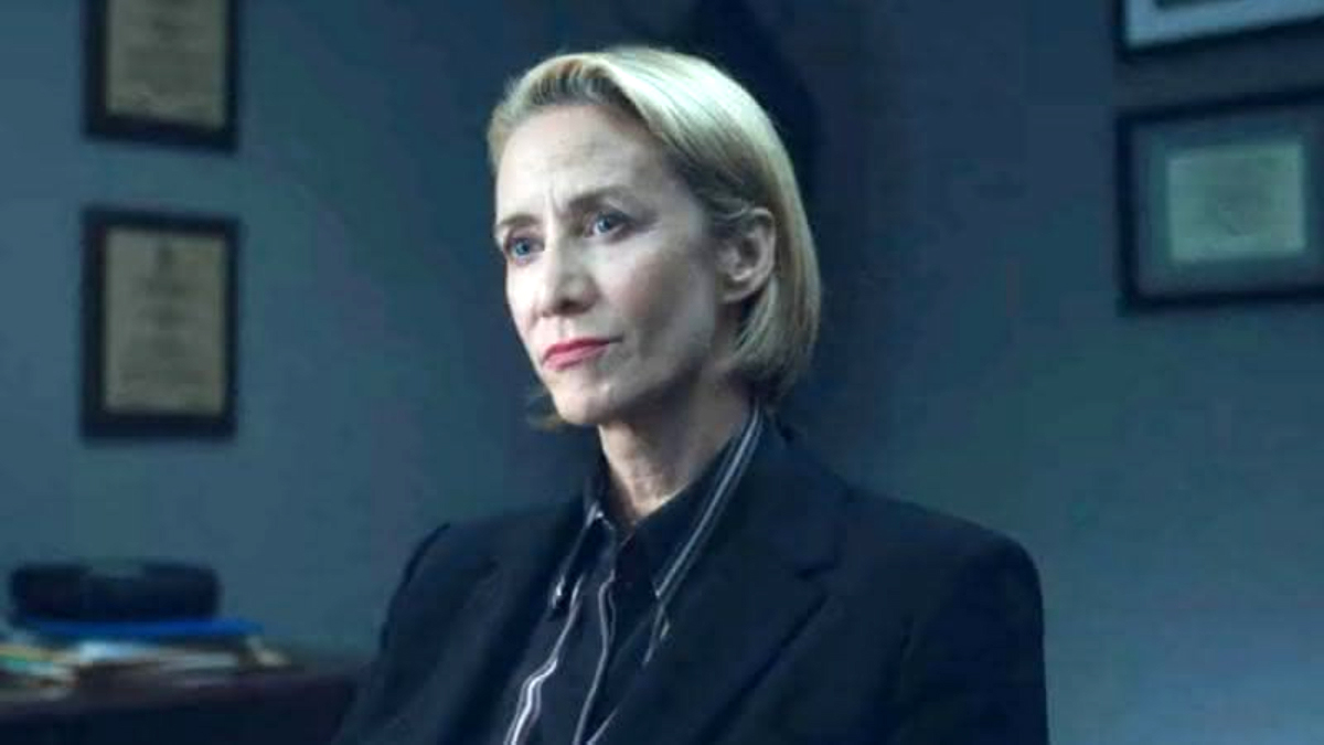 Janet McTeer fará o papel de Minerva McGonagall /Foto: Reprodução/Netflix