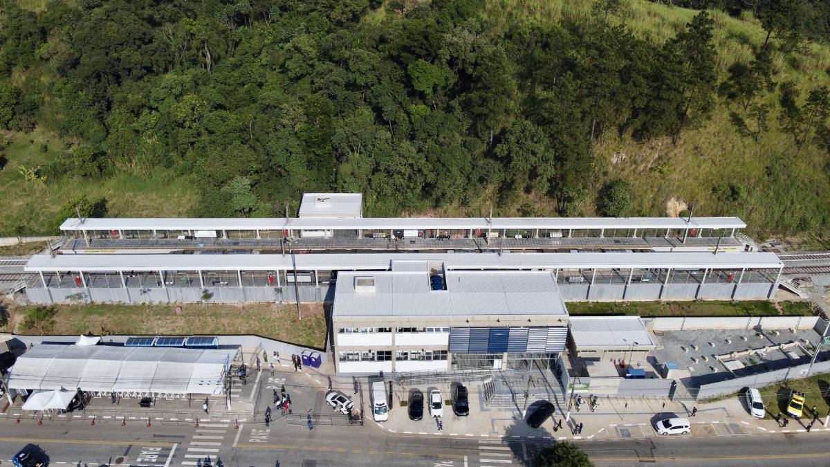 Estrutura inclui um prédio que dá acesso a duas plataformas de embarque e desembarque, cada uma com 120 metros de extensão e 3,5 metros de largura. Foto: Divulgação/Governo de SP