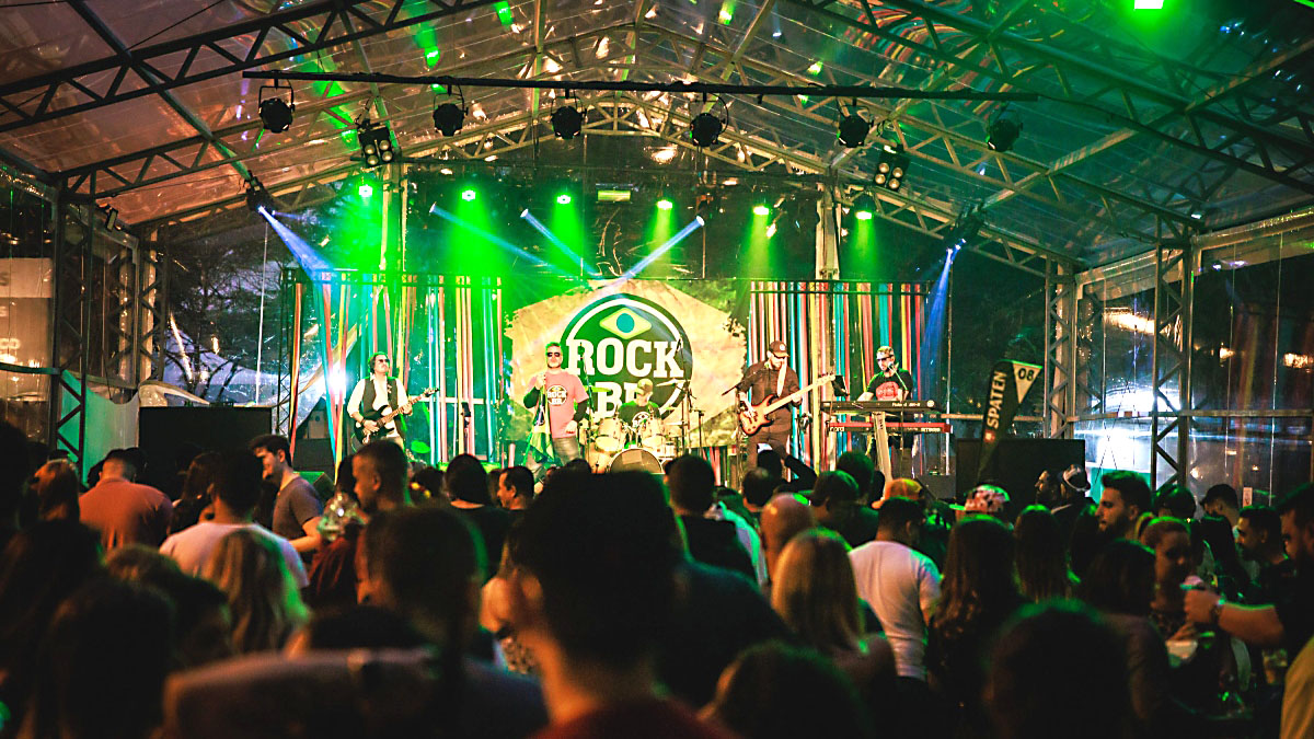 Programação musical será distribuída em três palcos.