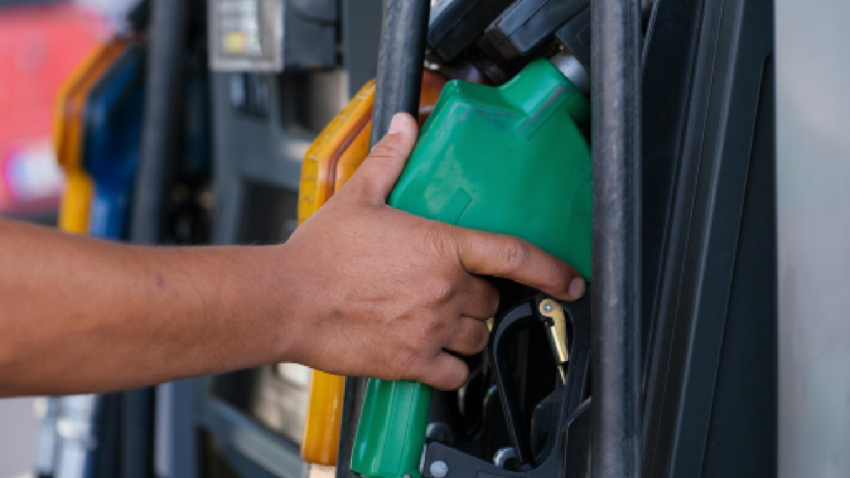 Economia na bomba nem sempre se reflete em qualidade da gasolina. Imagem: Engin Akyurt/Pexels