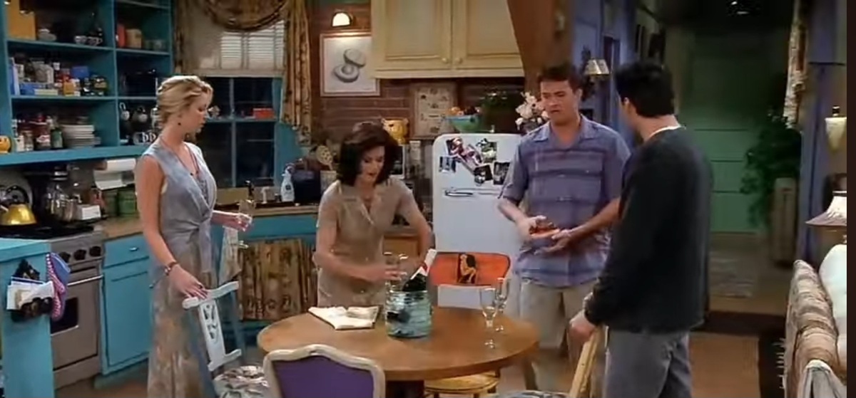 o seriado ainda se mantém relevante, mesmo após 20 anos do seu término - foto: reprodução YouTube