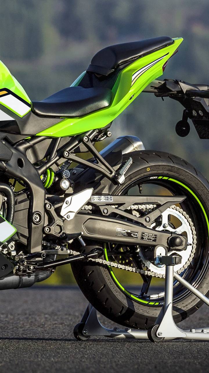 Nova Ninja ZX-4RR chega ao Brasil com 80 cv e tecnologia de pista