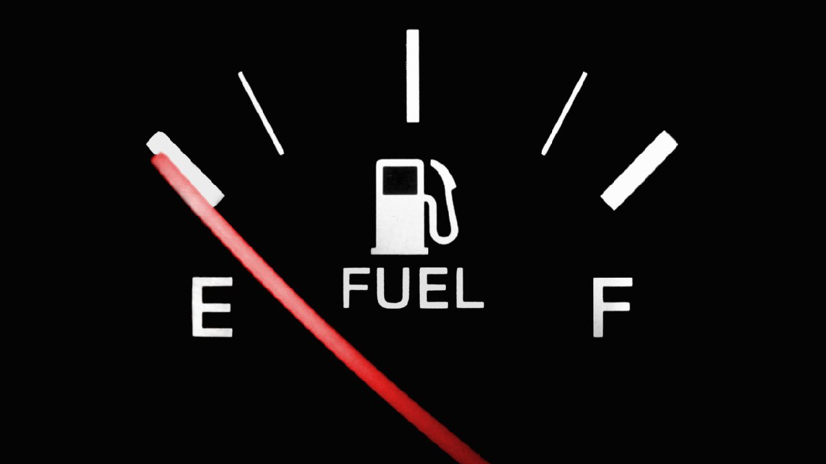 Encher o tanque com gasolina ou álcool? Imagem: PxHere