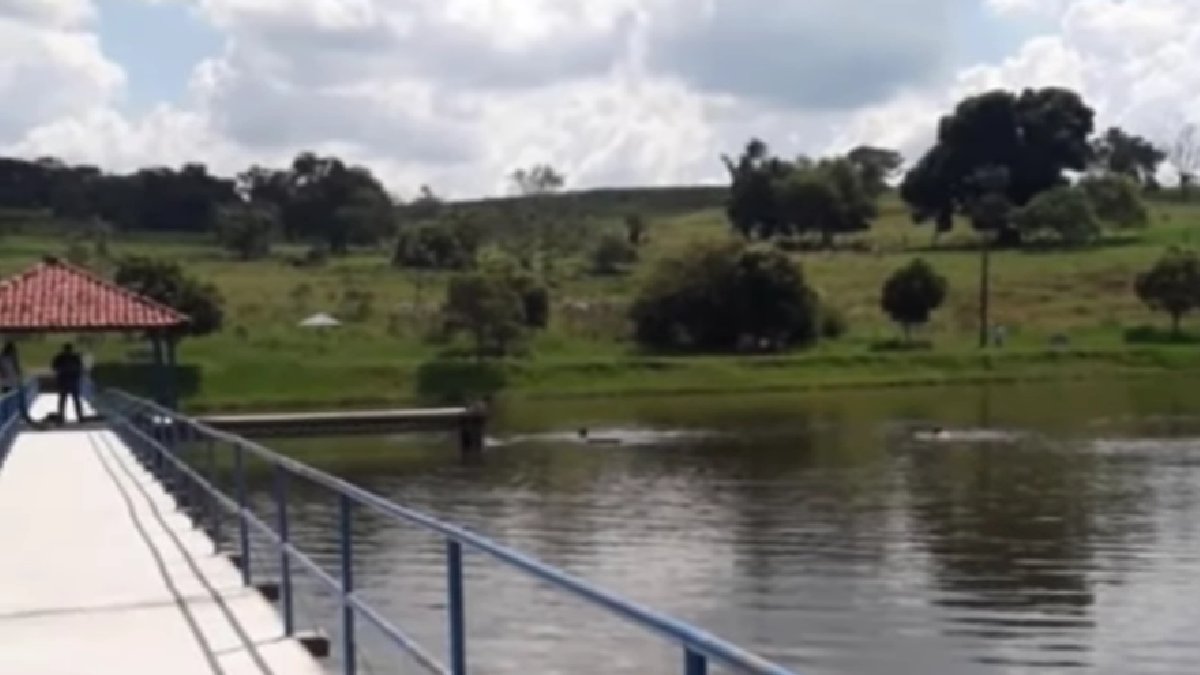 Um local com quadras esportivas, quiosque, espaço para pesca e nado é possível encontrar na cidade, ótimo para cutir com amigos e familiares
