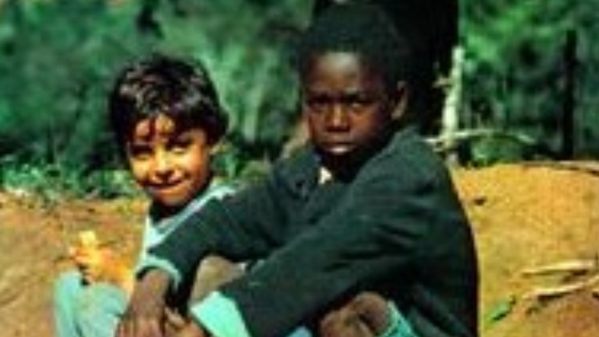 7) Clube da Esquina - Milton Nascimento & Lô Borges (1972, Odeon) - Entre as músicas deste disco está "Nada será como antes", como uma premonição do efeito que o álbum provocaria na MPB.  