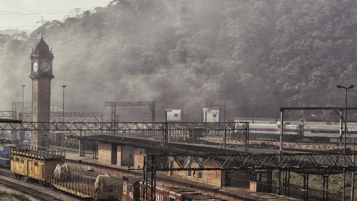 Neblina contribui para atmosfera singular do local. Imagem: Eduardobgatti/Wikimedia Commons